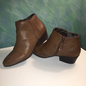 Brown Ankle Booties, Simply Vera Vera Wang
